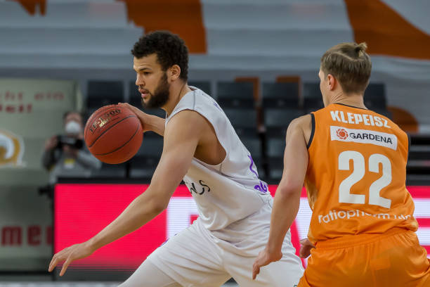 积极参与 积极参与