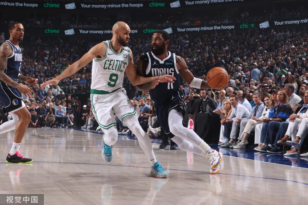 映出不同球 映出不同球